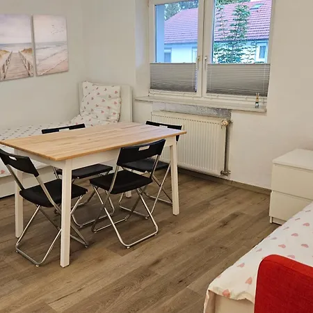 Stylish 28 Qm Mit Privater Kueche Und Privatem Bad Fuer Zwei Personen Apartment *